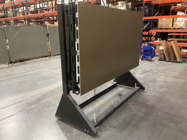 CineMassive CineLuxe LED Display