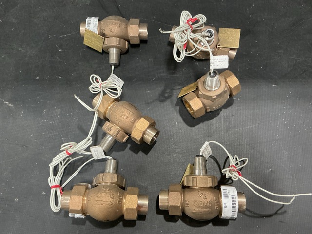 (25) Gems Sensors MIL-S-16032 Flow Switches