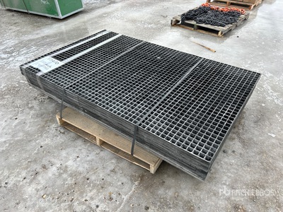 Quantity of (10) 6.5 ft x 4 ft x 1 in Molded Grating (Unused)