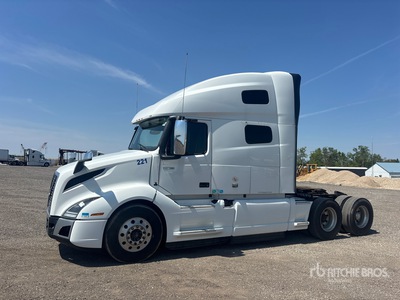 2020 Volvo VNL760 6x4 Tracteur routier couchette