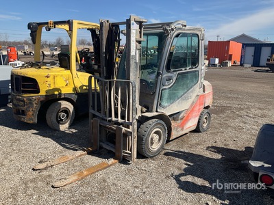 2019 Toyota 8FGU25 4900 lb Pneumatic Tire Forklift