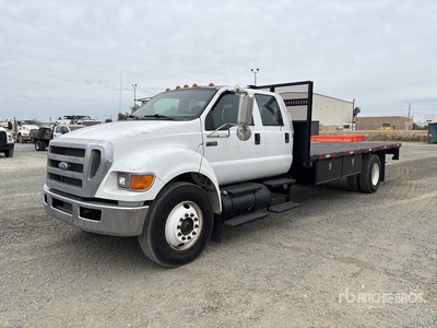 2010 Ford F-750 4x2 Autocarro cassone fisso