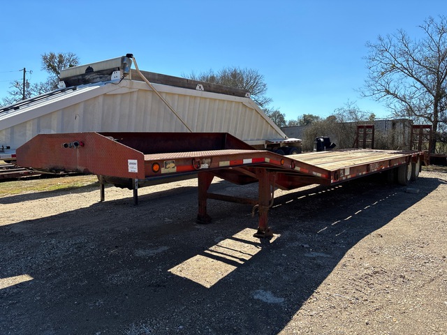 2011 Magnolia Lowboy 44 ft T/A Equipment Trailer