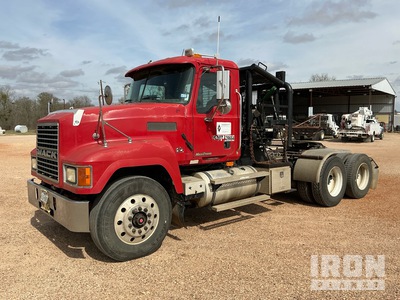 2004 Mack CH613 6x4 Winch Truck