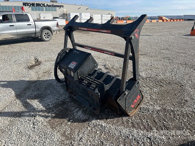 Vail 64 in Trincia per mini pala