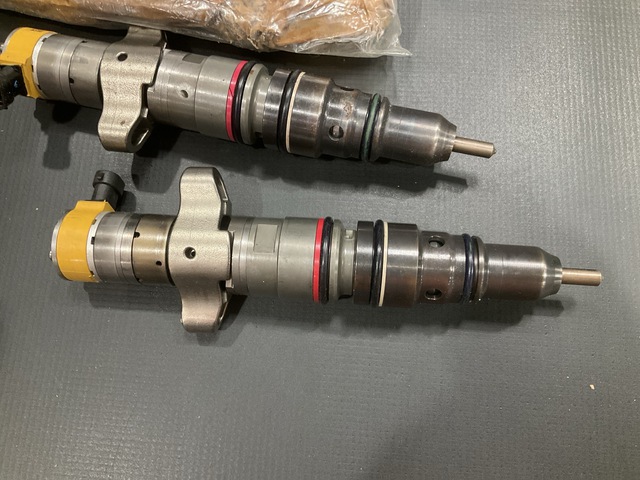 (3) Cat 387-9428 Fuel Injector Assemblies