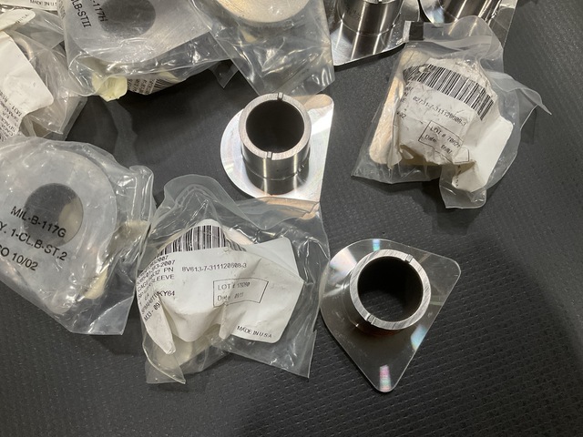 (18) Boeing 7-311120608-3 Sleeve Spacers