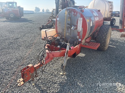 9 ft S/A Vertical Boom Pull-Type Sprayer