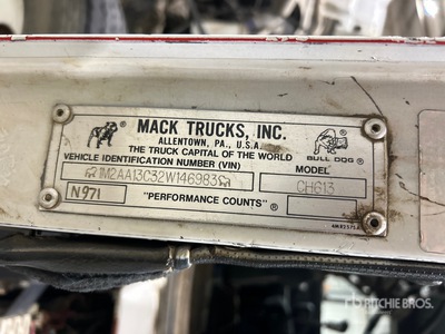 2002 Mack CH613 Cab and Chassis