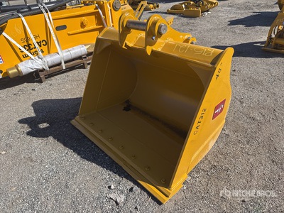 HW 48 in 0.56 cyd Cleanup Excavator Bucket - Fits Cat 312 (Unused)