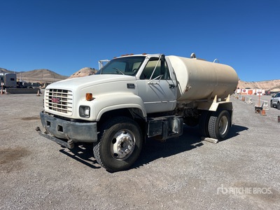 1999 GMC C7500 4x2 Water Truck
