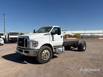 2019 Ford F-750 XL 4x2 Cab & Chassis