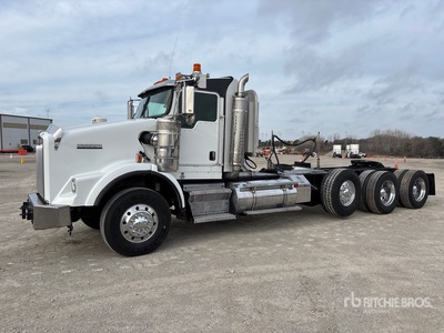 2007 Kenworth T800 8x4 Cabina per trattore stradale 3 assi