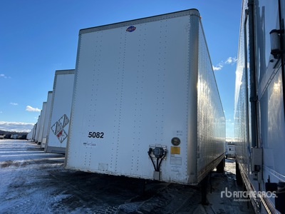 2013 Utility VS2DX 53 ft x 102 in T/A Van Trailer
