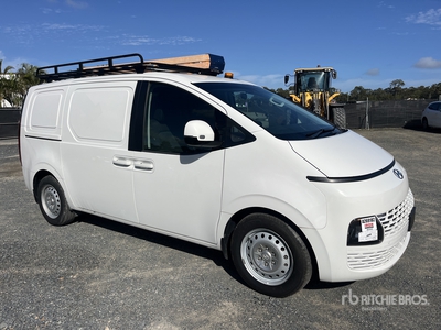 2023 Hyundai Staria Cargo Van