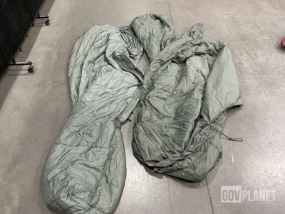 (58) Sleeping Bags