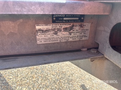 2019 Demco AT7000P Przyczepa do przewozu samochodów