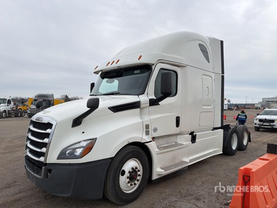 2019 Freightliner Cascadia 126 T/A Sleeper Truck Tractor