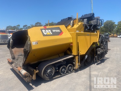 2014 Cat AP-555E Track Asphalt Paver