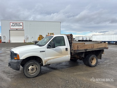 2006 Ford F-350 4x2 Flatbed Dump Truck