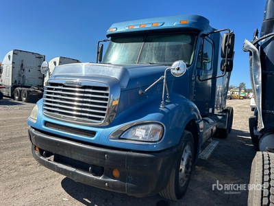 2005 Freightliner Columbia 120 6x4 T/A Sleeper Truck Tractor (Inoperable)