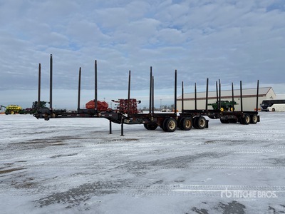 2005 Doepker 30 ft Super B-Train Remorque à bois