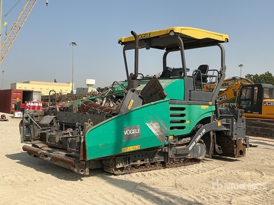 2019 Vogele 1800 2HD Track Asphalt Paver