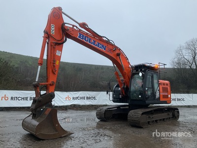 2019 Hitachi ZX225USRLC-6 Tracked Excavator