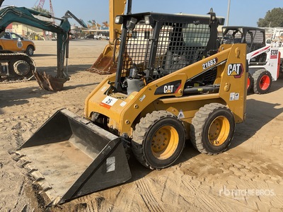 2013 Cat 216B3 Schranklader