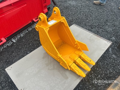 2026 GIYI GY-BK 12 in Digging Excavator Bucket - Fits Cat 303 (Unused)