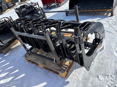 2026 GIYI GY-CLG72 72 in Skeleton Pinza per mini pala (Unused)