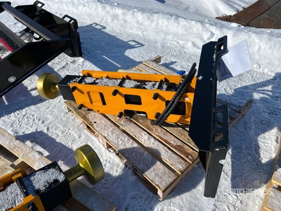 2026 GIYI GY-D680 8 in Skid Steer Post Driver (Unused)