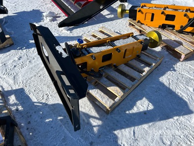 2026 GIYI GY-D680 8 in Skid Steer Post Driver (Unused)