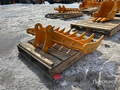 2026 GIYI 38 in pro fit to cat 303 مشط الحفارة (Unused)