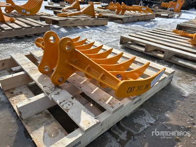 2026 GIYI 38 in pro fit to cat 303 مشط الحفارة (Unused)
