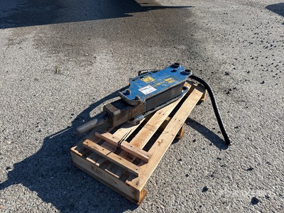 2017 Vistarini VH90E Hydraulic Breaker