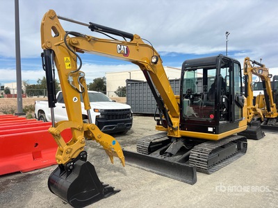 2018 Cat 305.5E2 を見 Mini Excavator