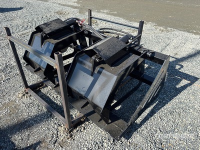 2026 GIYI GY-HWG72 72 in Skeleton Chwytak do miniładowarki (Unused)