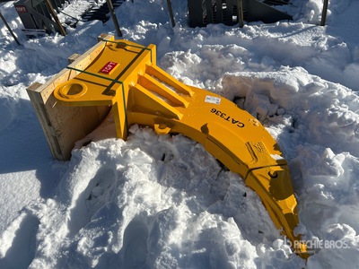 2026 GIYI Excavator Ripper - Fits Cat 336 (Unused)