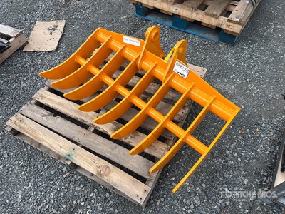 2026 GIYI 43 in Râteau de pelleteuse - Fits Cat 305 (Unused)