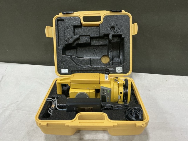 Topcon GTS-226 Electronic Total Station