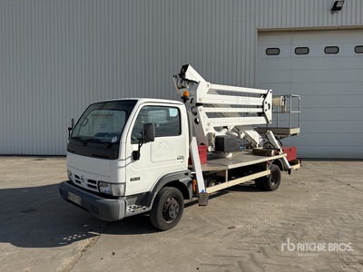 2006 Sequani 20E VTR 17 m on 2006 Nissan Cabstar 35.10 Camion Nacelle Bucket Truck
