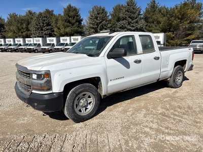 2019 Chevrolet Silverado 1500 4x4 Extended Cab Pickup