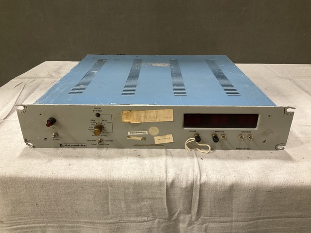 Datametrics SP-425 Time Code Generator Datametrics SP-425 Time Code Generator