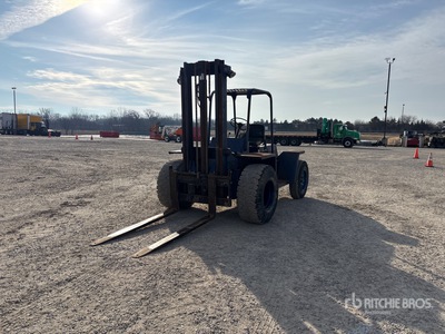 2000 Hyster P80A Pneumatic Tire Carretilla Elevadora