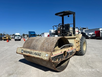 1994 Ingersoll Rand SD100D Smooth Drum Compactor