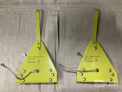 (2) Lockheed Martin 904260-101 Ground Hinge Assemblies