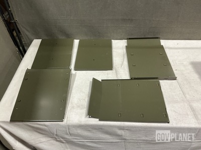 (44) Spacesaver Storage Systems UWRBINH13 Horizontal Bin Systems