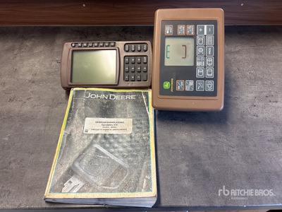 2006 John Deere 678 Round Baler