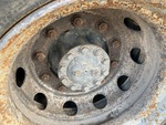Underbody with Final Drives